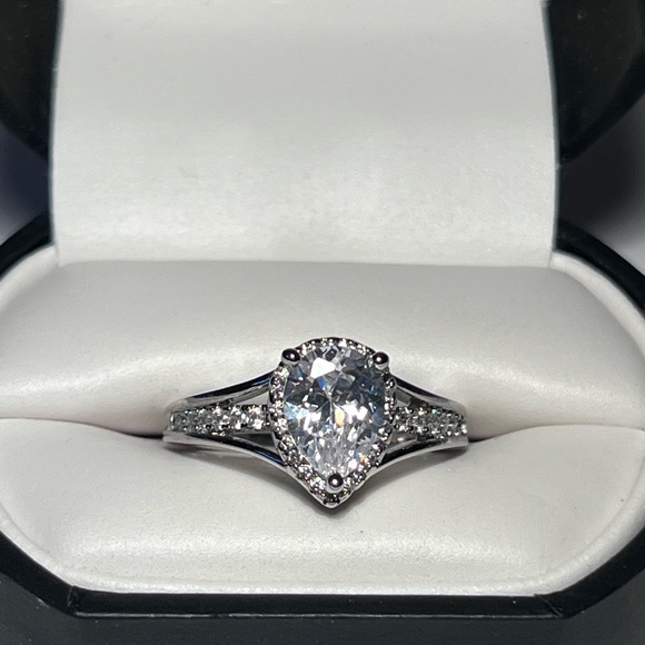 Jewelry - 925 Sterling Silver Pear-Shaped Diamond Engagement Ring